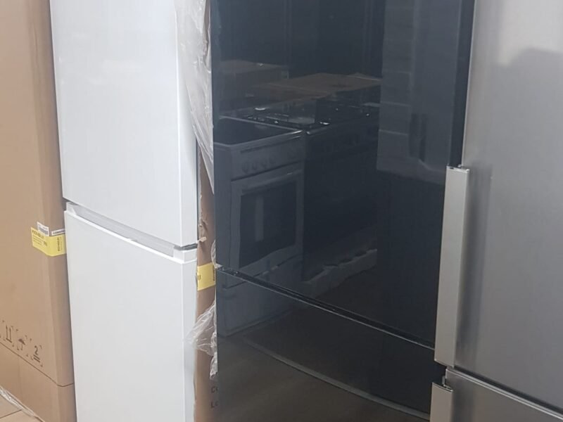Fitteli koelkast zwart glazendeuren no frost