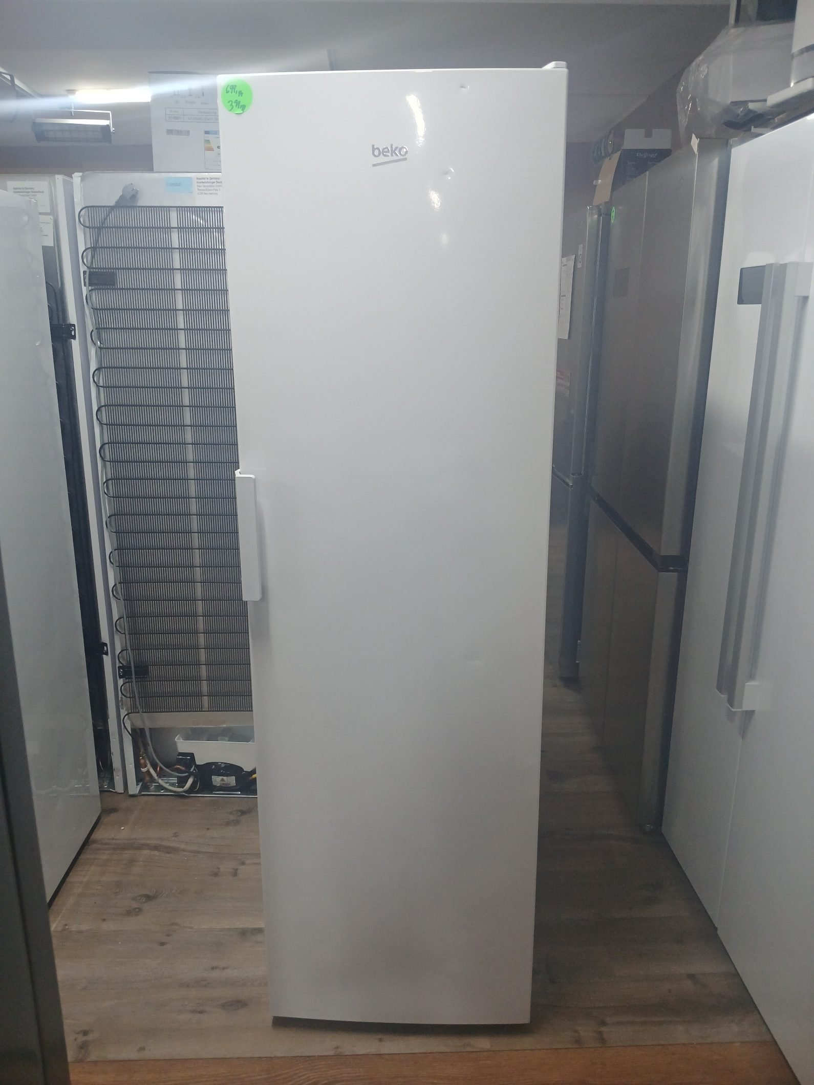 Beko RSSA315K41WN PERFORMANCE 180 hoog 54 breed outlet