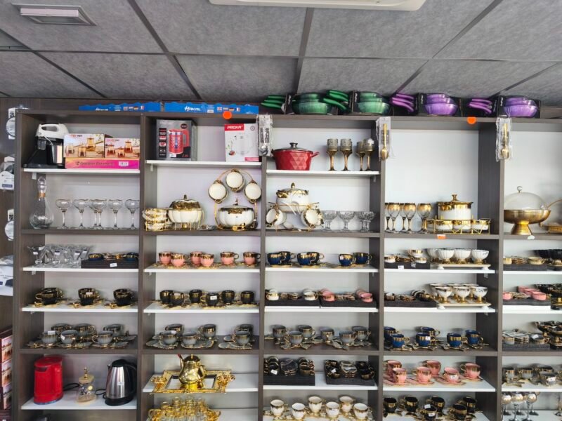 Koffiekopjes verschillende stijlen en afmetingen